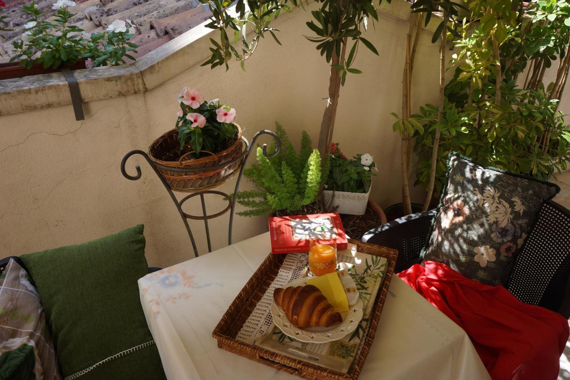 Santa Caterina da Siena B&B Catânia Exterior foto